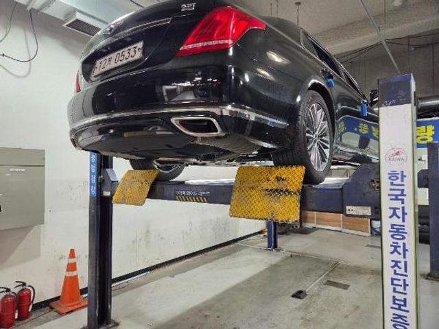 Genesis EQ900 2016 — inspection photo 2