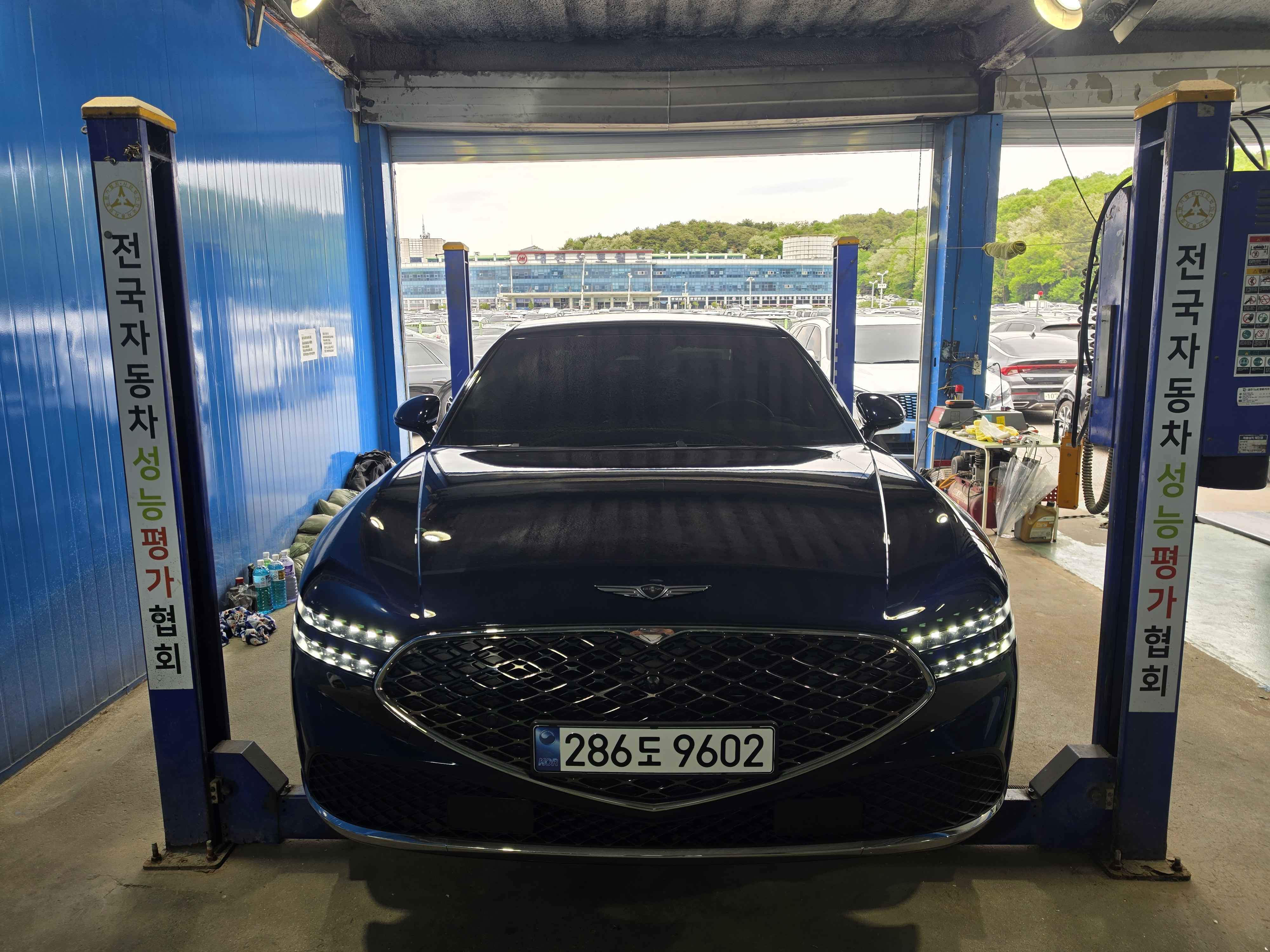 Genesis G90 2023 — inspection photo 1