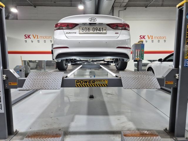 Hyundai AVANTE 2017 — inspection photo 2