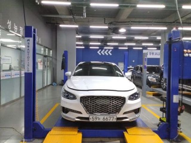 Hyundai Grandeur 2018 — inspection photo 1