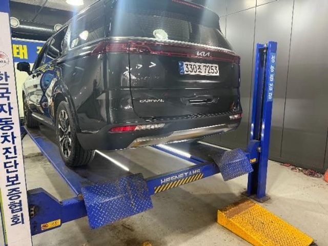 Kia Canival 2023 — inspection photo 2
