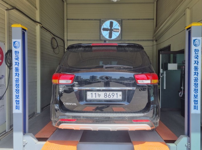 Kia Canival 2016 — inspection photo 2