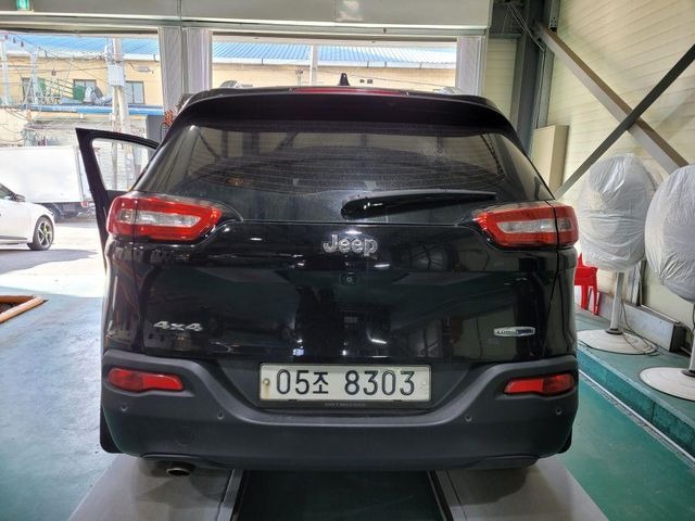 Jeep Cherokee 2017 — inspection photo 2
