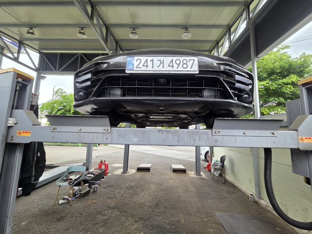 Porsche Panamera 2014 — inspection photo 1