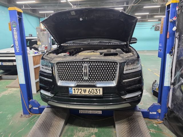 Lincoln Navigator 2021 — inspection photo 1