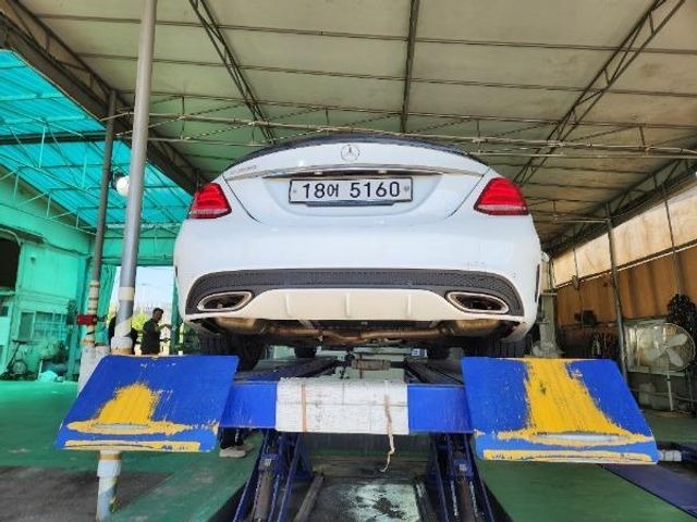 Mercedes-Benz C-Class 2017 — inspection photo 2