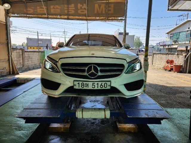 Mercedes-Benz C-Class 2017 — inspection photo 1