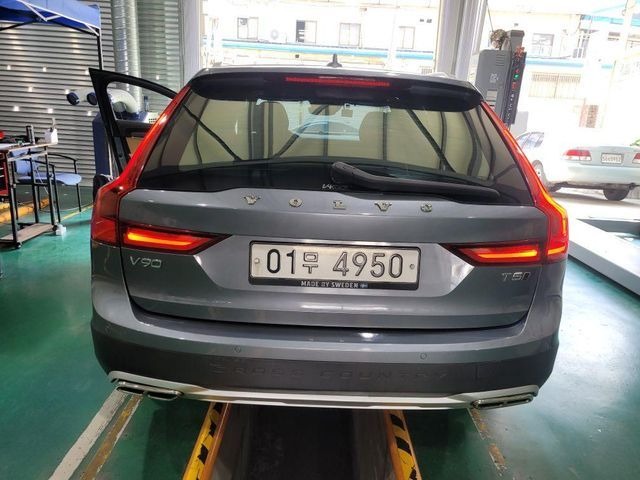 Volvo V90 2018 — inspection photo 2