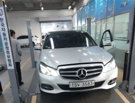 Mercedes-Benz E-Class 2014 — inspection photo 1