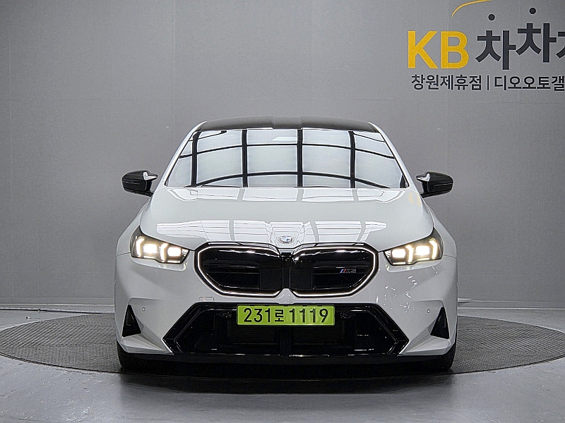 BMW M5 2025 — inspection photo 1