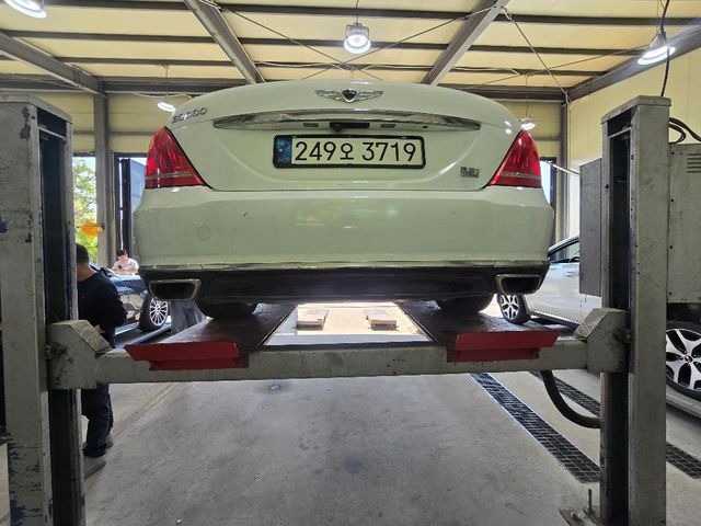 Genesis EQ900 2016 — inspection photo 2