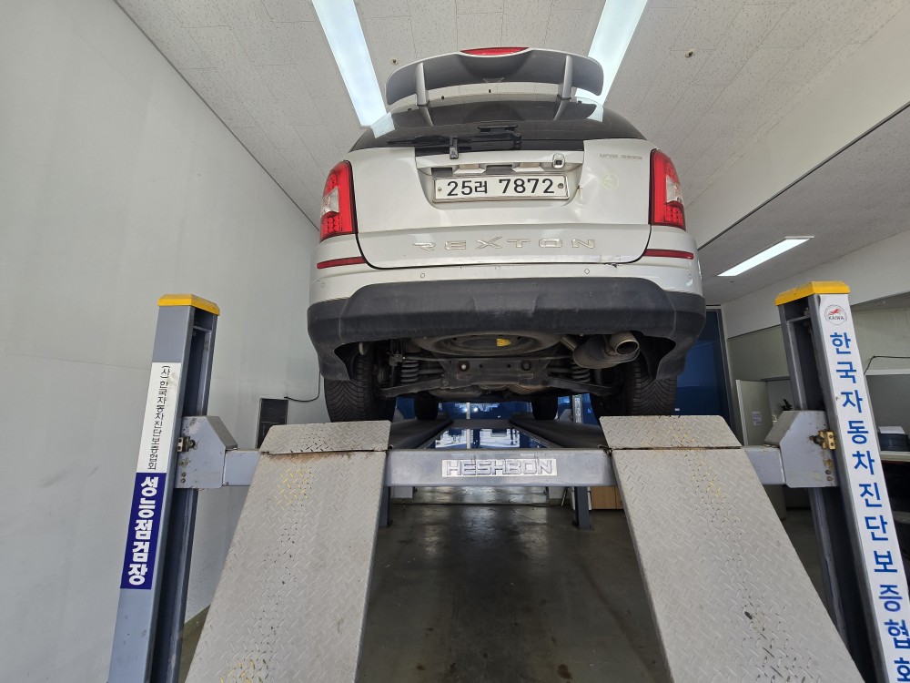 KG Mobility Rexton 2015 — inspection photo 2