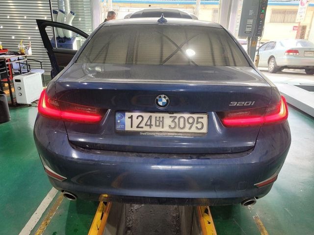 BMW 3-Series 2022 — inspection photo 2
