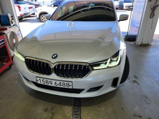BMW Gran Turismo 2021 — inspection photo 1