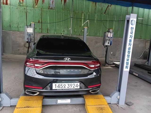 Hyundai Grandeur 2017 — inspection photo 2