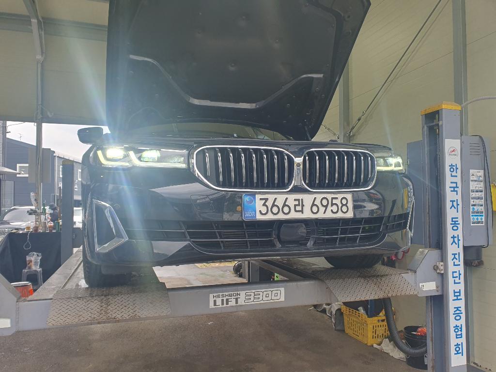 BMW 5-Series 2021 — inspection photo 1