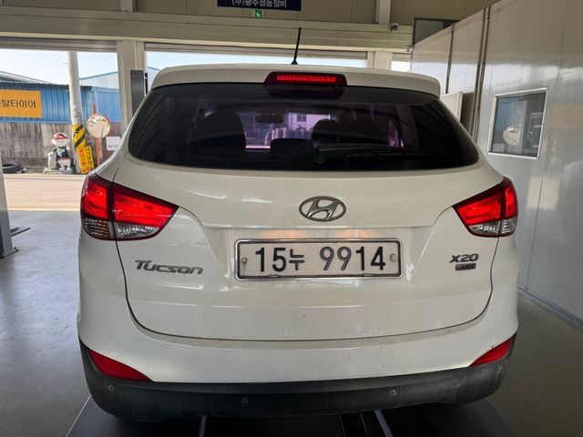 Hyundai Tucson 2011 — inspection photo 2