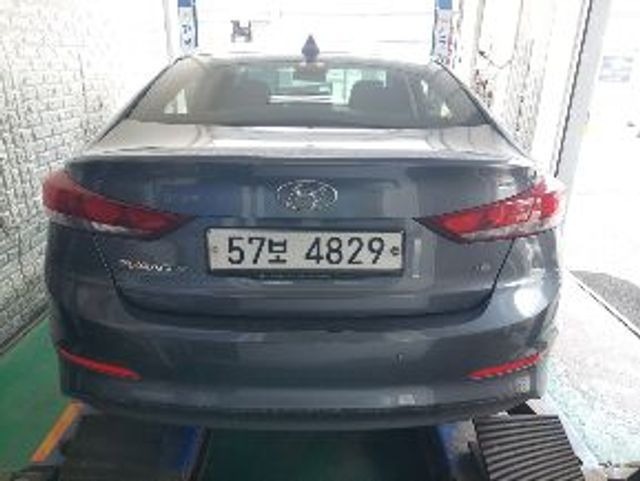 Hyundai AVANTE 2018 — inspection photo 2