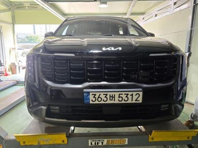 Kia Canival 2025 — inspection photo 1
