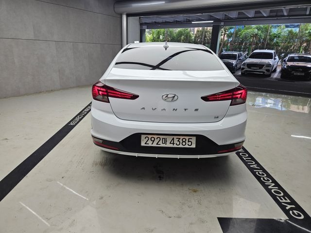 Hyundai AVANTE 2020 — inspection photo 2
