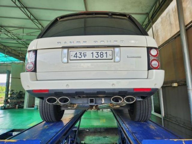 Land Rover Range Rover 2010 — inspection photo 2