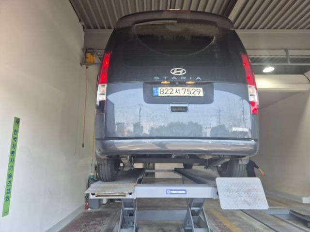Hyundai Staria 2023 — inspection photo 2