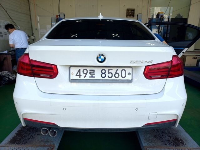 BMW 3-Series 2017 — inspection photo 2