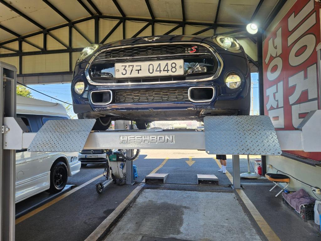 Mini Cooper 2017 — inspection photo 1