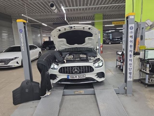 Mercedes-Benz E-Class 2022 — inspection photo 1