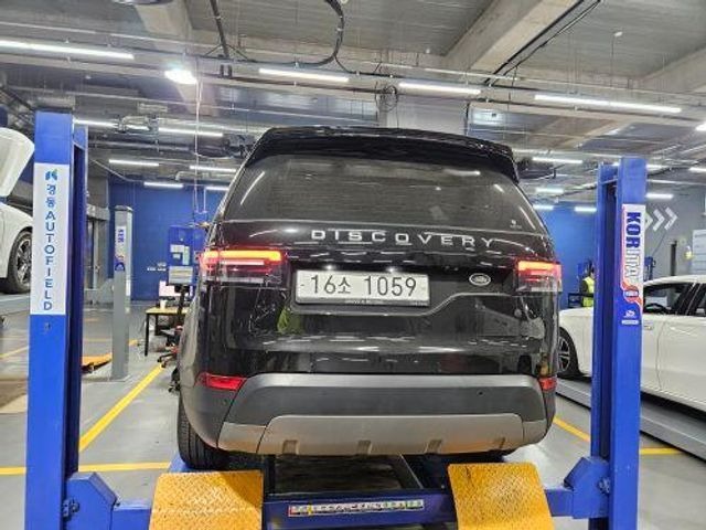 Land Rover Discovery 2018 — inspection photo 2