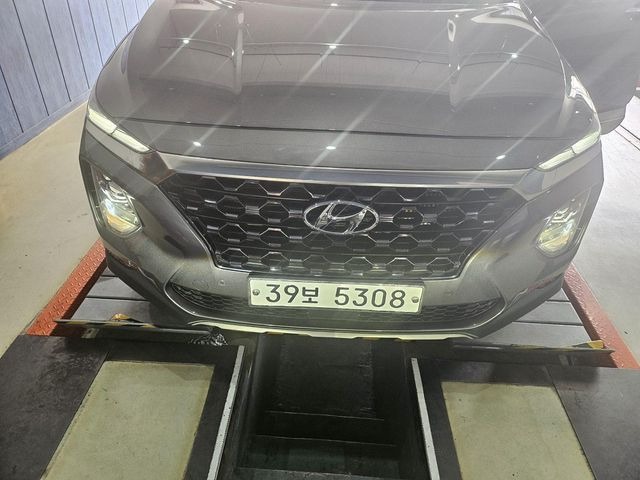 Hyundai Santafe 2019 — inspection photo 1