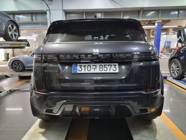 Land Rover Range Rover Evoque 2026 — inspection photo 2