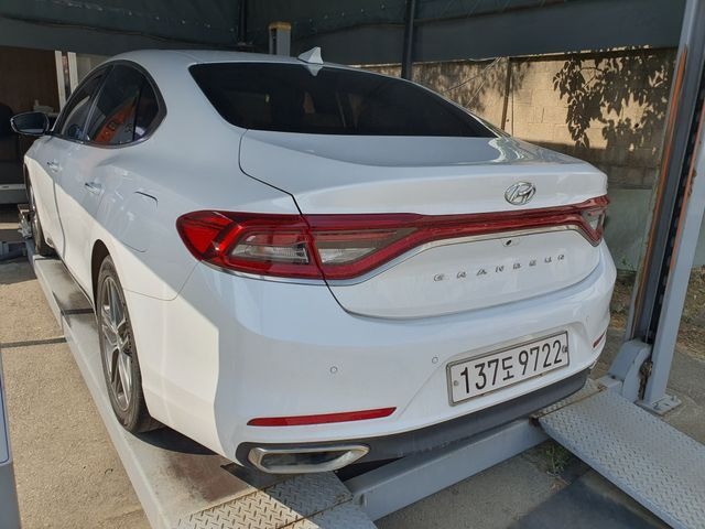 Hyundai Grandeur 2018 — inspection photo 2