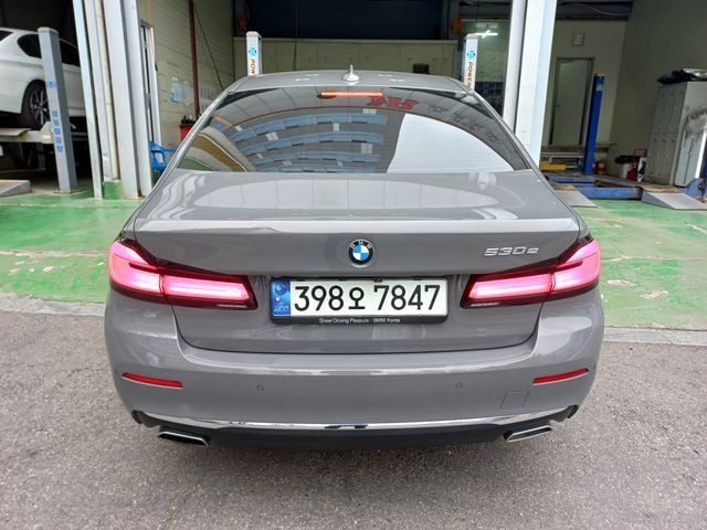 BMW 5-Series 2021 — inspection photo 2