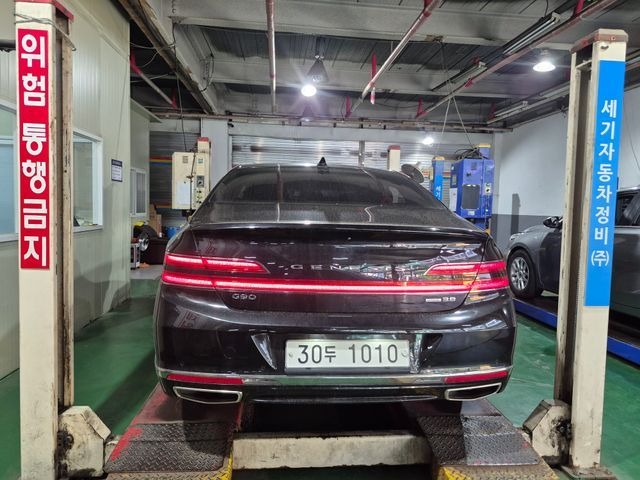 Genesis G90 2019 — inspection photo 2