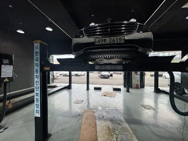 Mercedes-Benz E-Class 2018 — inspection photo 1