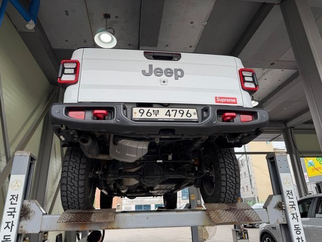 Jeep Gladiator 2021 — inspection photo 2