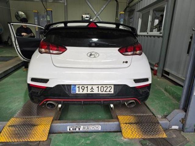 Hyundai Veloster 2023 — inspection photo 2