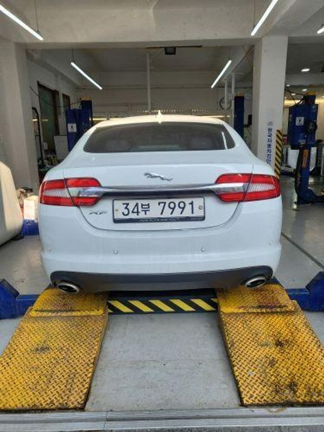 Jaguar XF 2014 — inspection photo 2