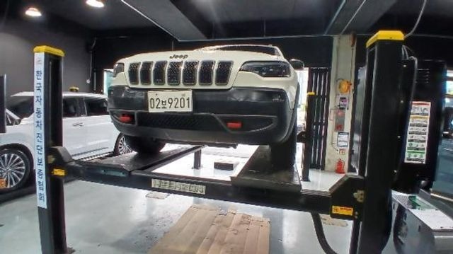 Jeep Cherokee 2019 — inspection photo 1