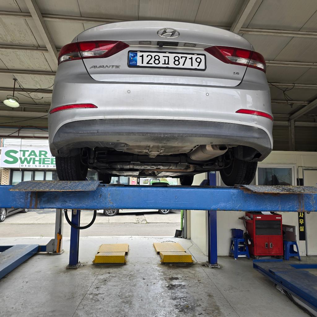Hyundai AVANTE 2018 — inspection photo 2