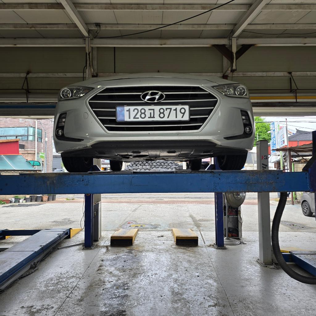 Hyundai AVANTE 2018 — inspection photo 1