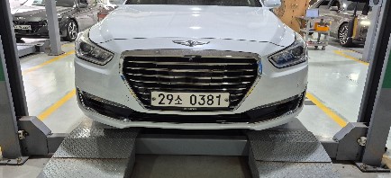 Genesis EQ900 2016 — inspection photo 1