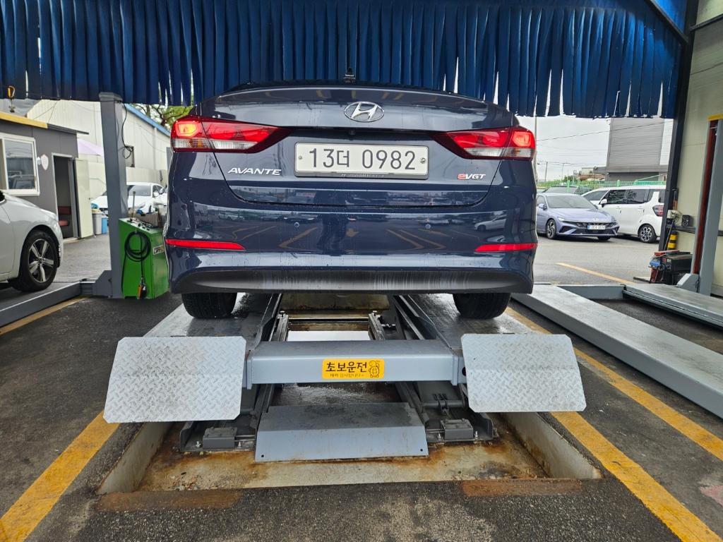 Hyundai AVANTE 2016 — inspection photo 2