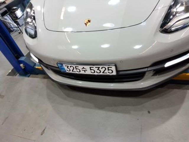 Porsche Panamera 2018 — inspection photo 1