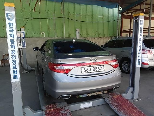 Hyundai Grandeur 2016 — inspection photo 2