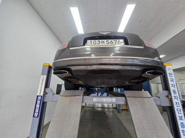 Bentley Mulsanne 2018 — inspection photo 2
