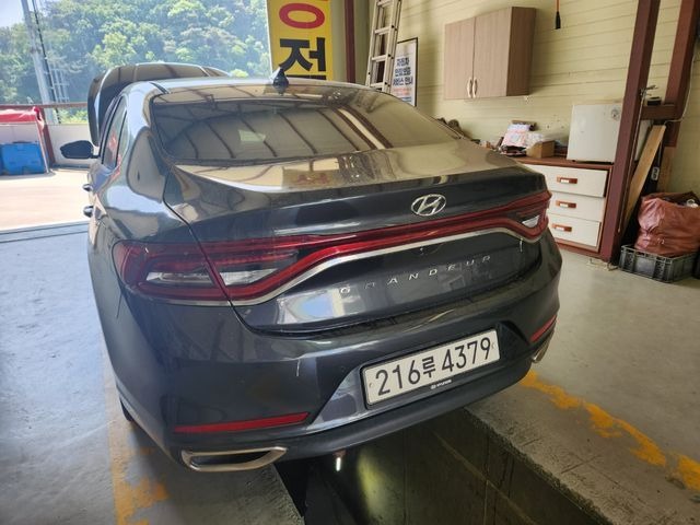 Hyundai Grandeur 2019 — inspection photo 2