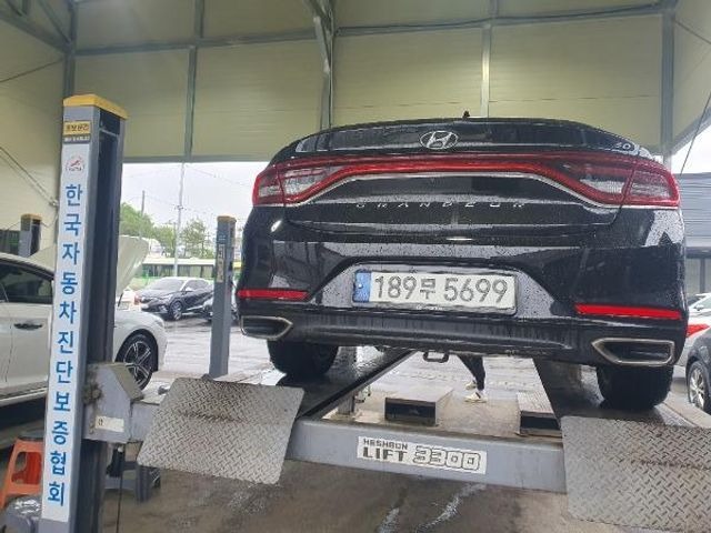 Hyundai Grandeur 2017 — inspection photo 2