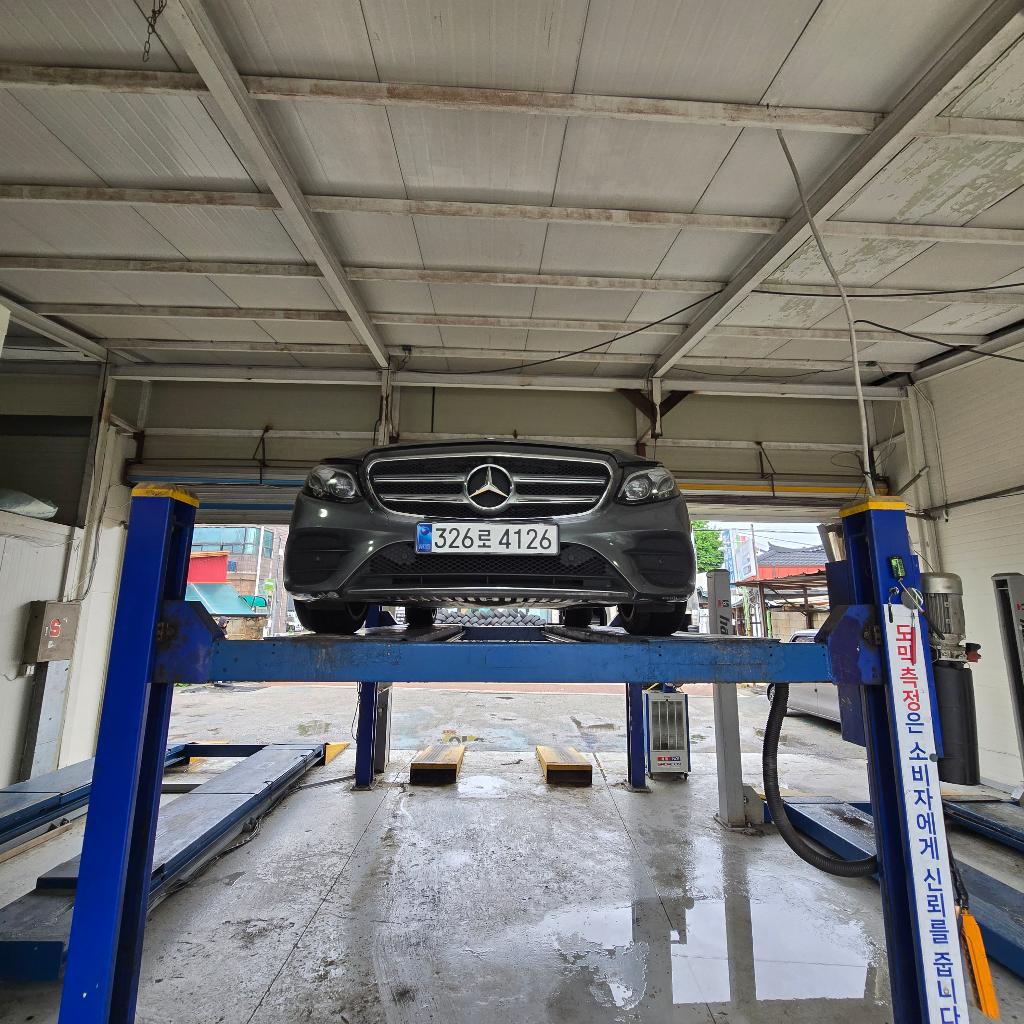 Mercedes-Benz E-Class 2019 — inspection photo 1